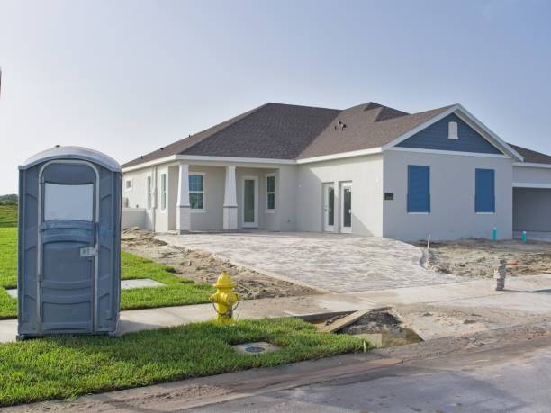 Best Portable restroom trailer rental  in Chula Vista, TX